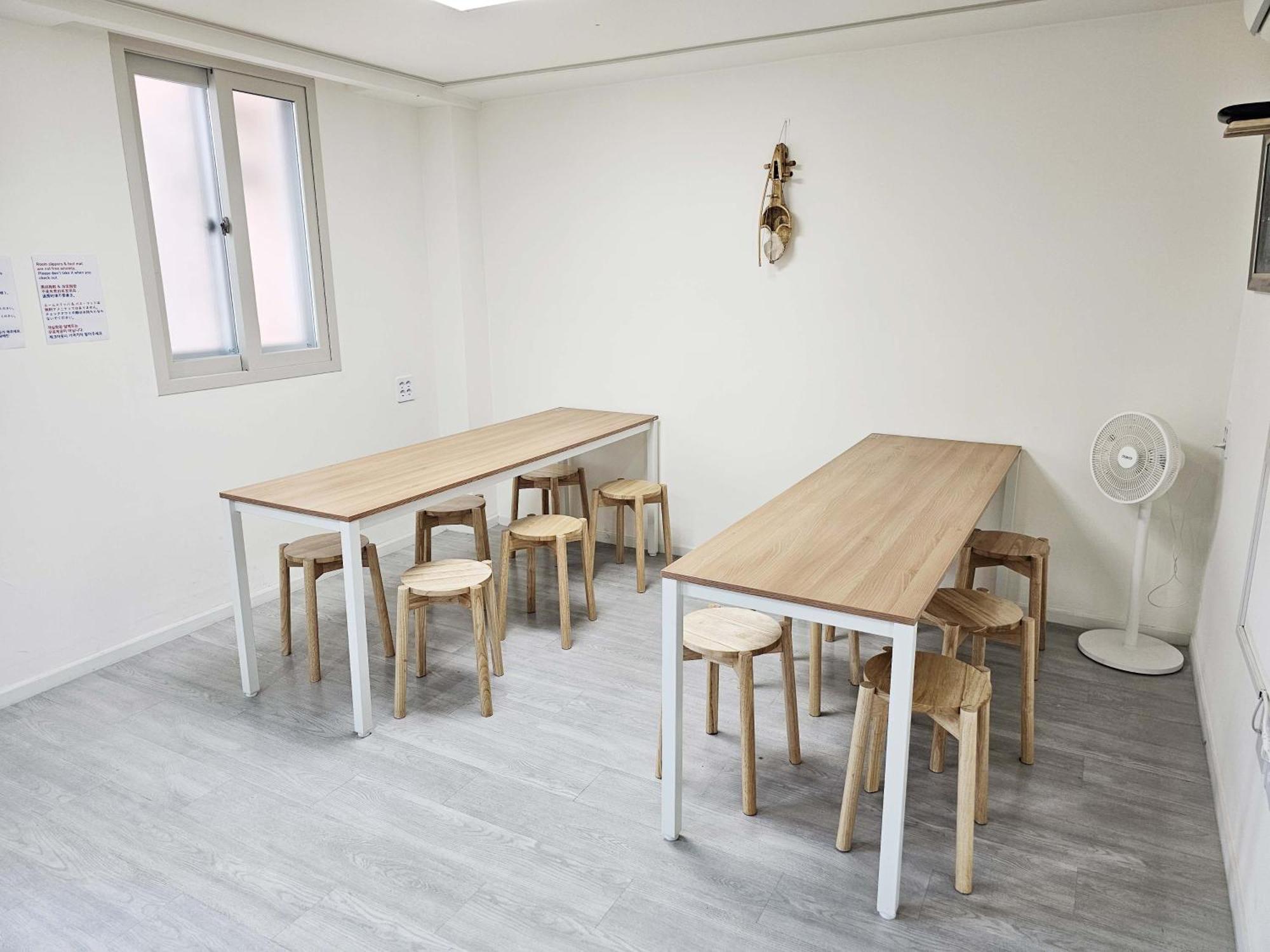 Boa Travel House Hostel Сеул Екстериор снимка