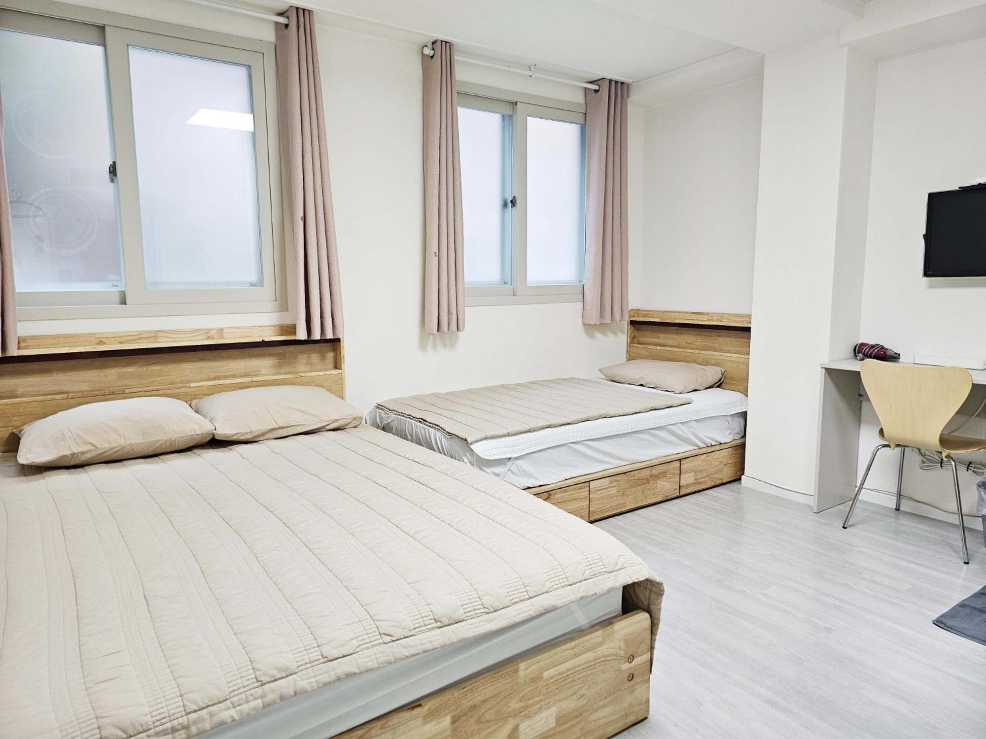 Boa Travel House Hostel Сеул Екстериор снимка