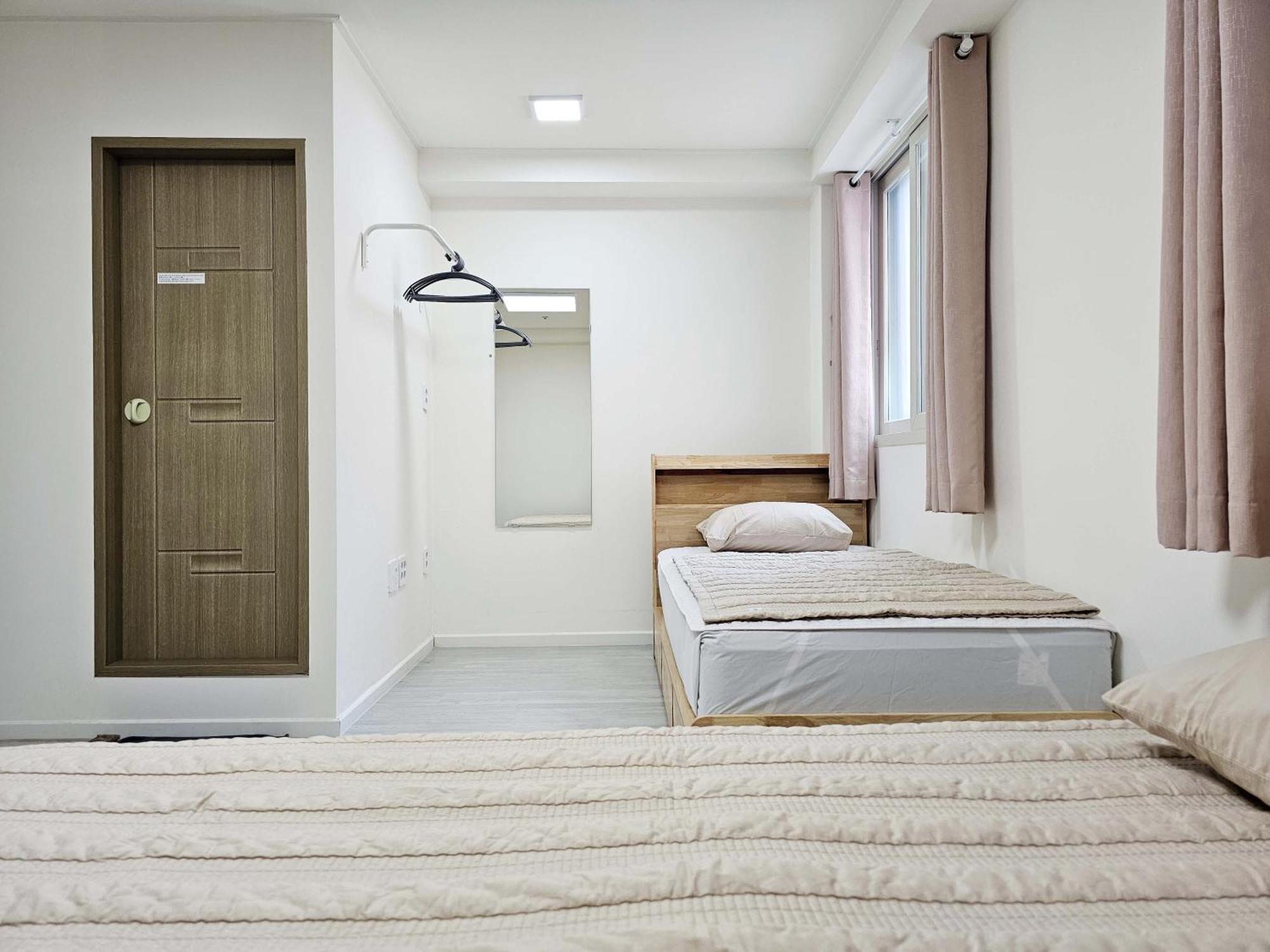 Boa Travel House Hostel Сеул Стая снимка