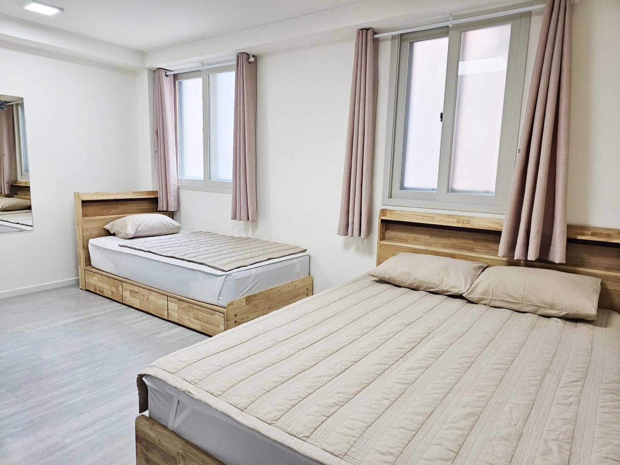Boa Travel House Hostel Сеул Стая снимка
