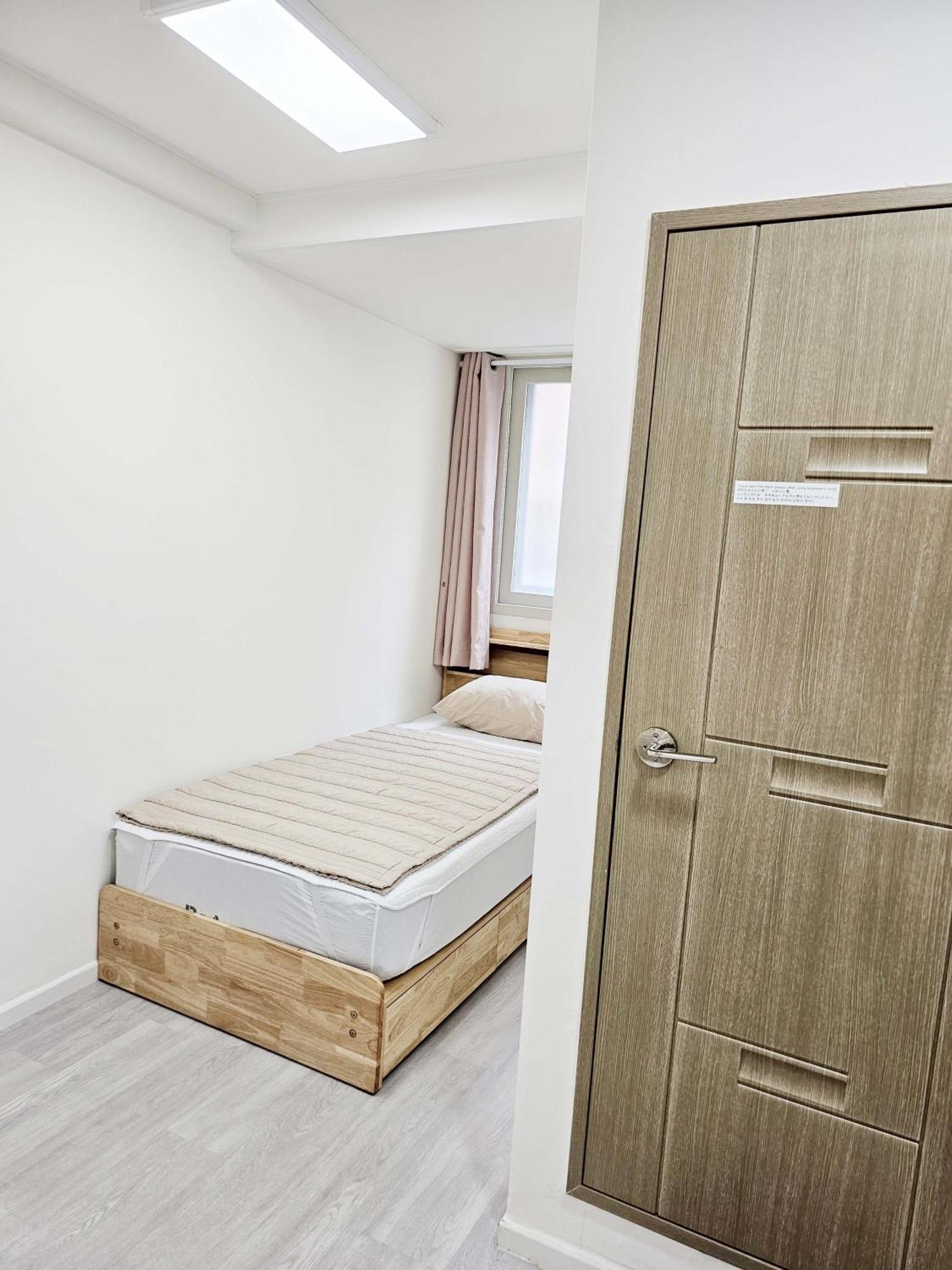 Boa Travel House Hostel Сеул Стая снимка