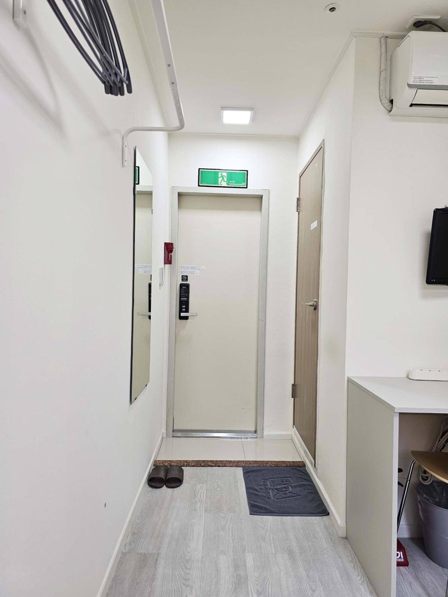 Boa Travel House Hostel Сеул Стая снимка